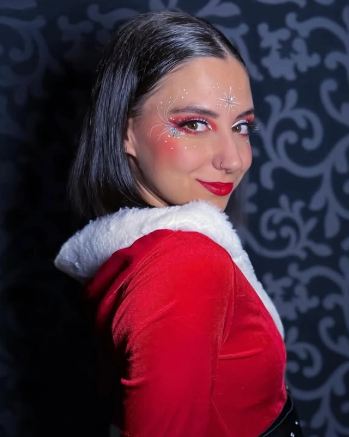 Sandra Schwann als Ivy Grimm
